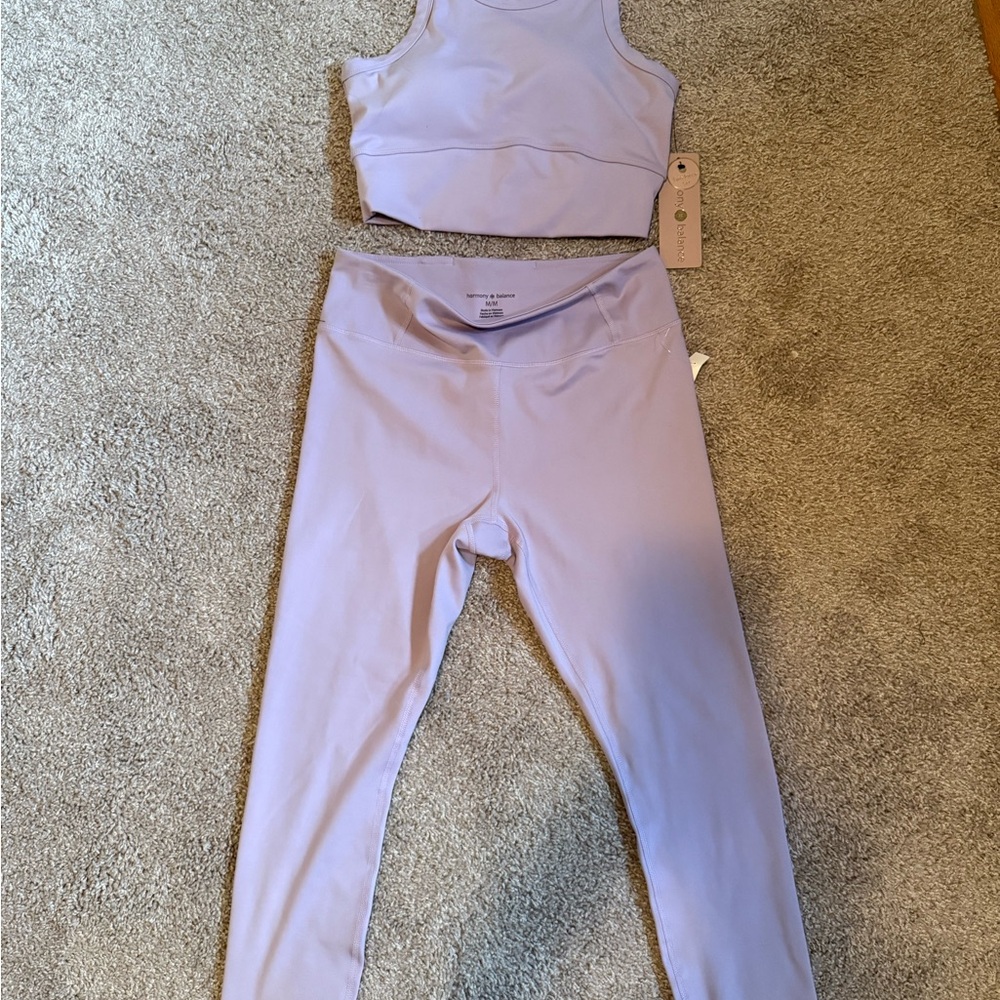 Women’s workout set Leggings and Top 
Size medium